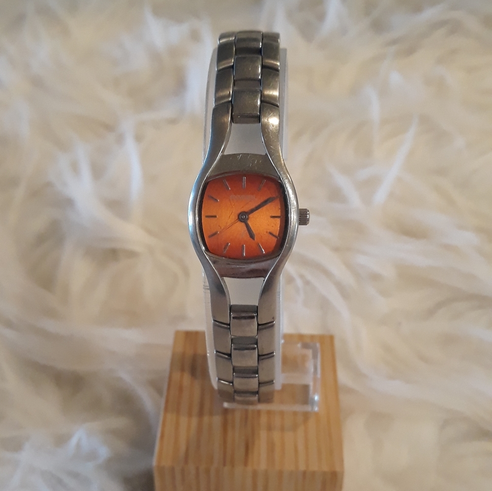 Fossil silver tone orange face womens watch